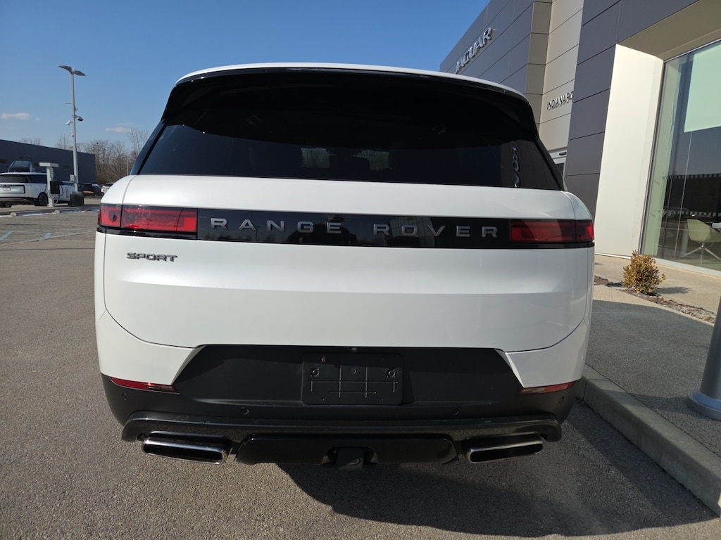 Used 2024 Land Rover Range Rover Sport SE SUV
