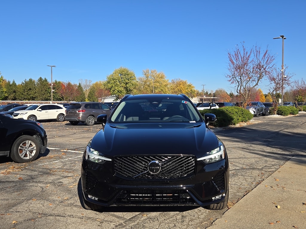 New 2026 Volvo XC60 B5 Ultra SUV