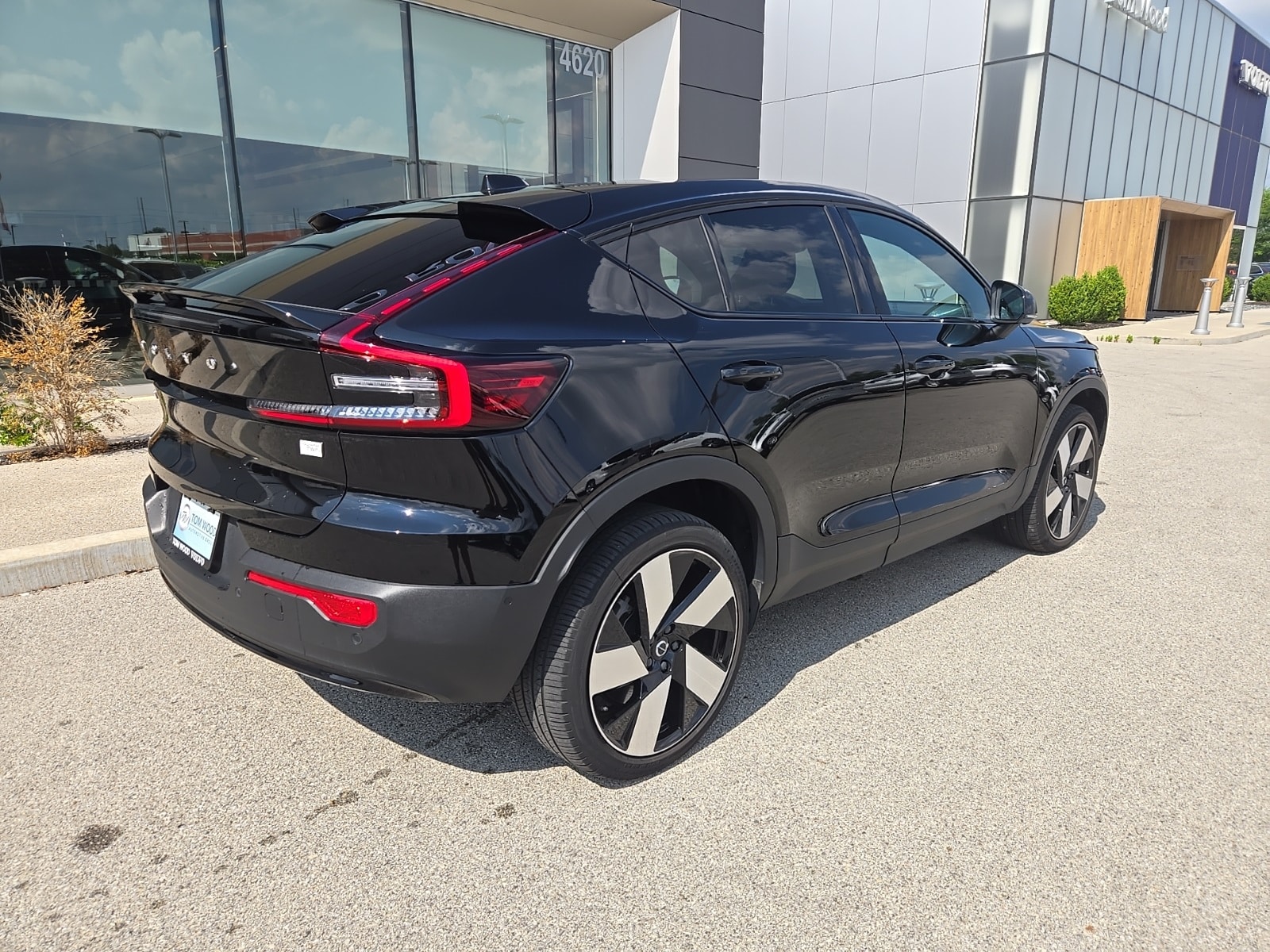 Used 2023 Volvo C40 Ultimate with VIN YV4ED3GM8P2039466 for sale in Indianapolis, IN