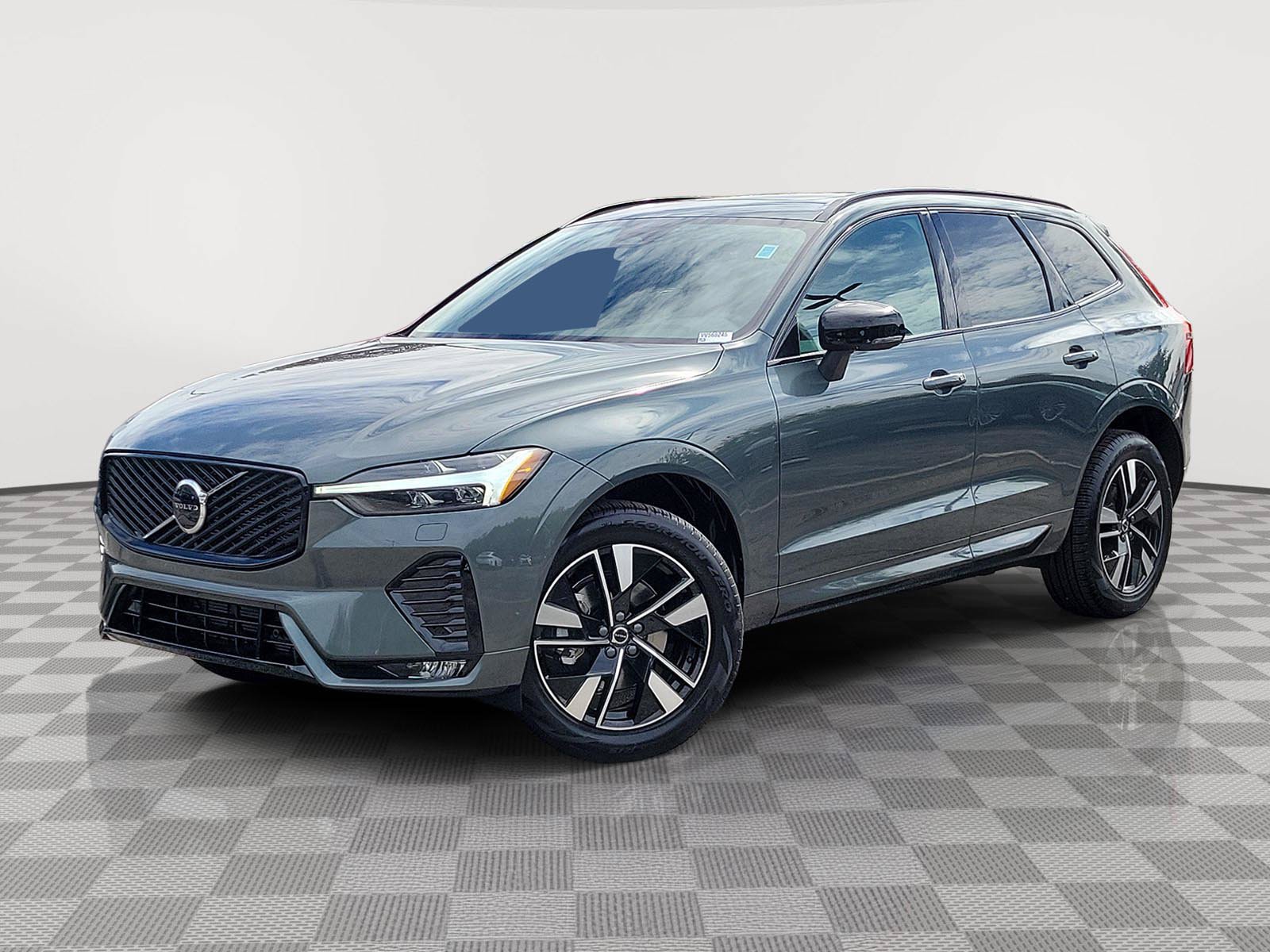 2027 Volvo XC60 B5 Core AWD SUV