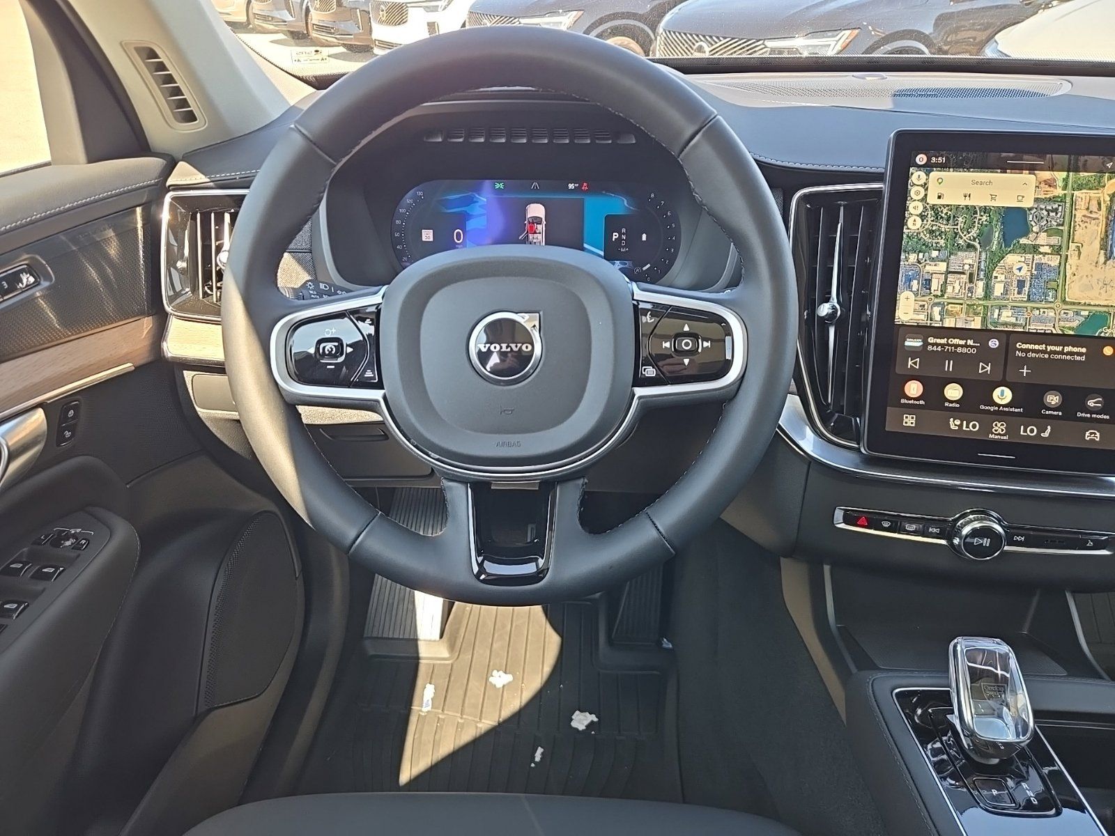 2026 Volvo XC90 Plus - Photo 37