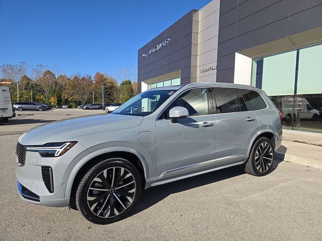 New 2026 Volvo XC90 plug-in hybrid T8 Plus 7-Seater SUV