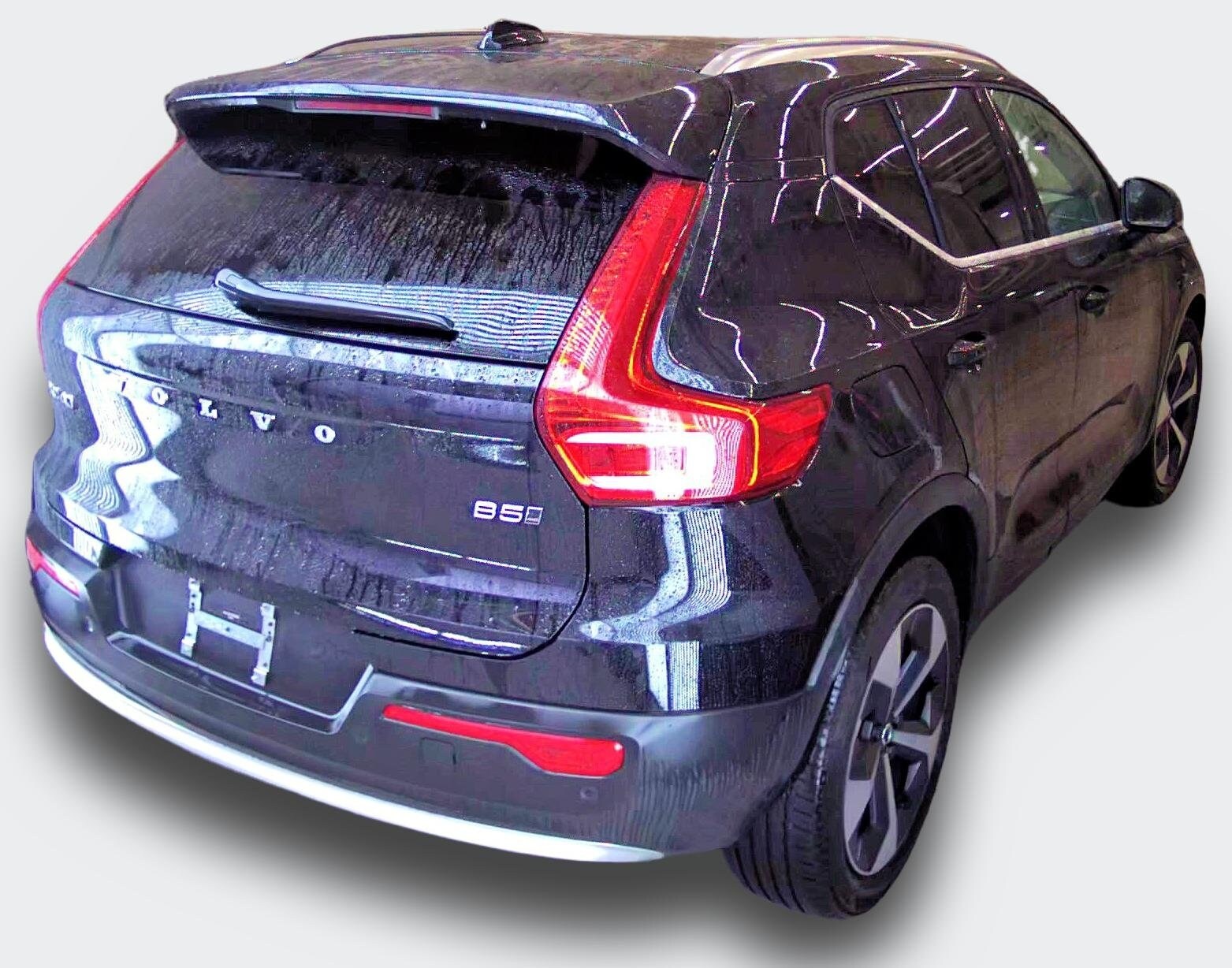 2025 Volvo XC40 Plus photo 2