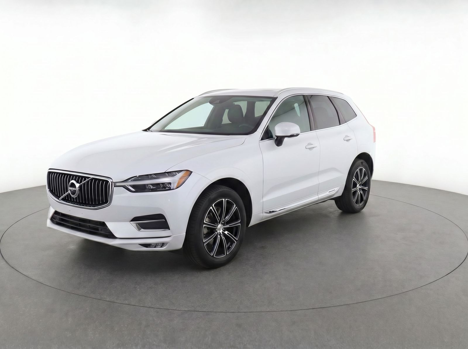 2018 Volvo XC60 T5 Inscription AWD's photo