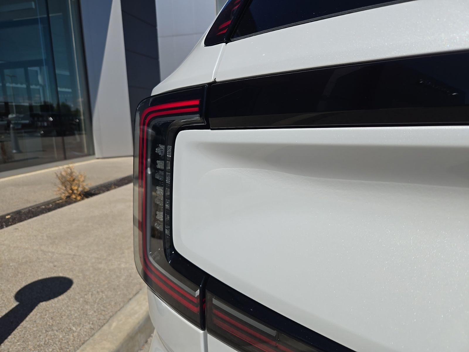 2025 Volvo EX90 Plus - Photo 12