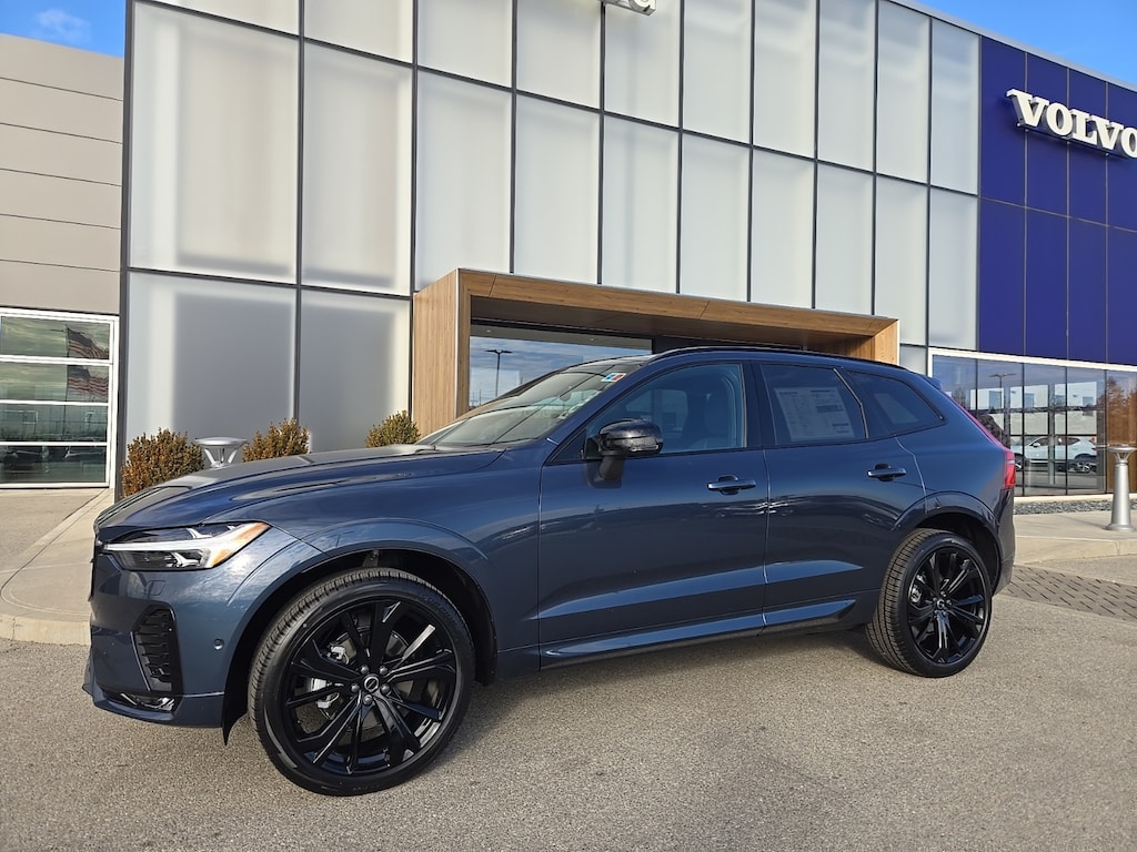 New 2026 Volvo XC60 B5 Ultra Black Edition SUV