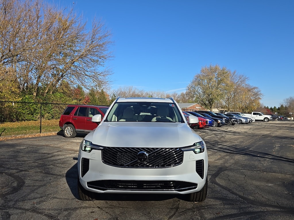 New 2026 Volvo XC90 B6 Ultra 7-Seater SUV