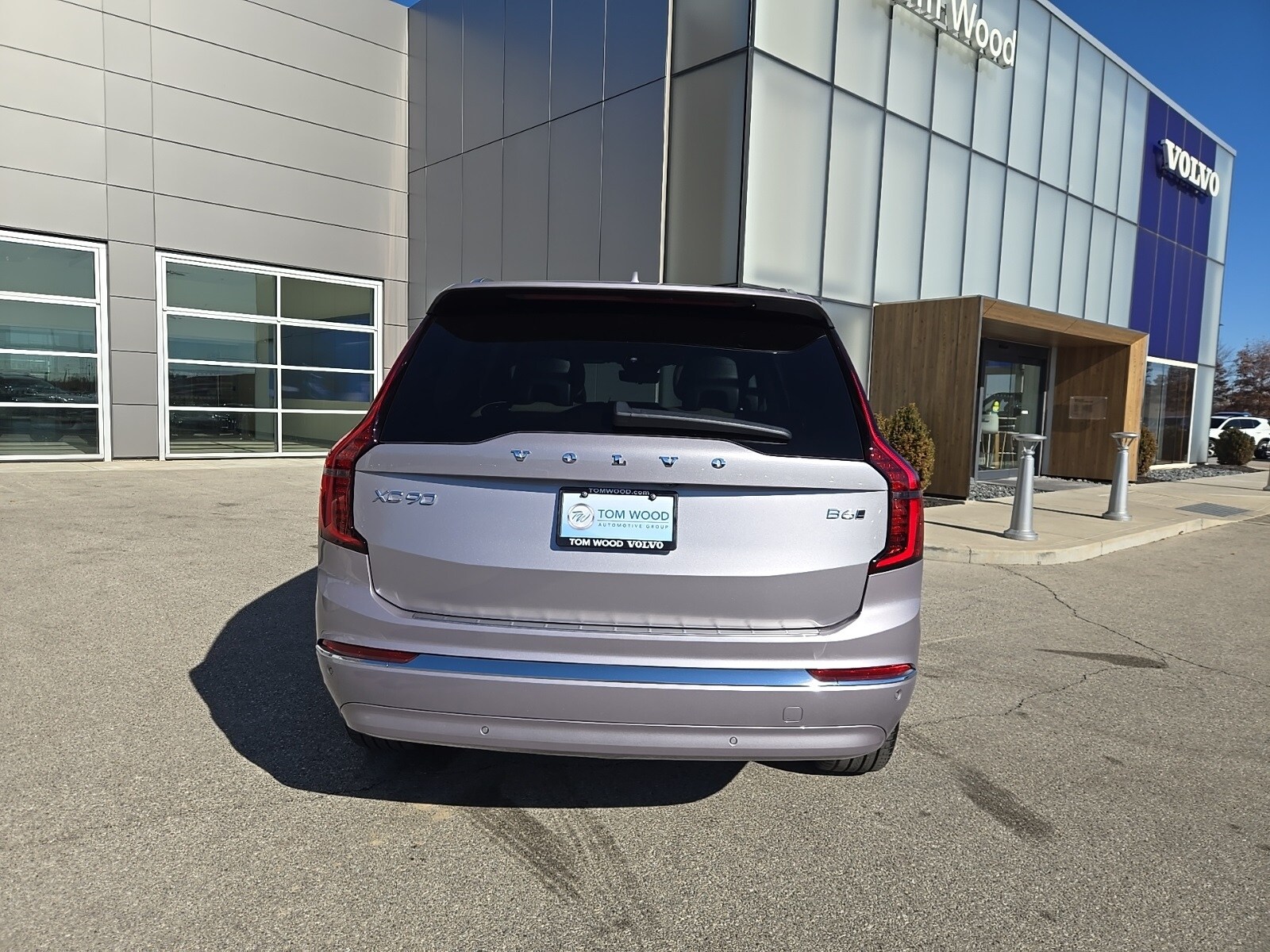 2026 Volvo XC90 Plus photo 4