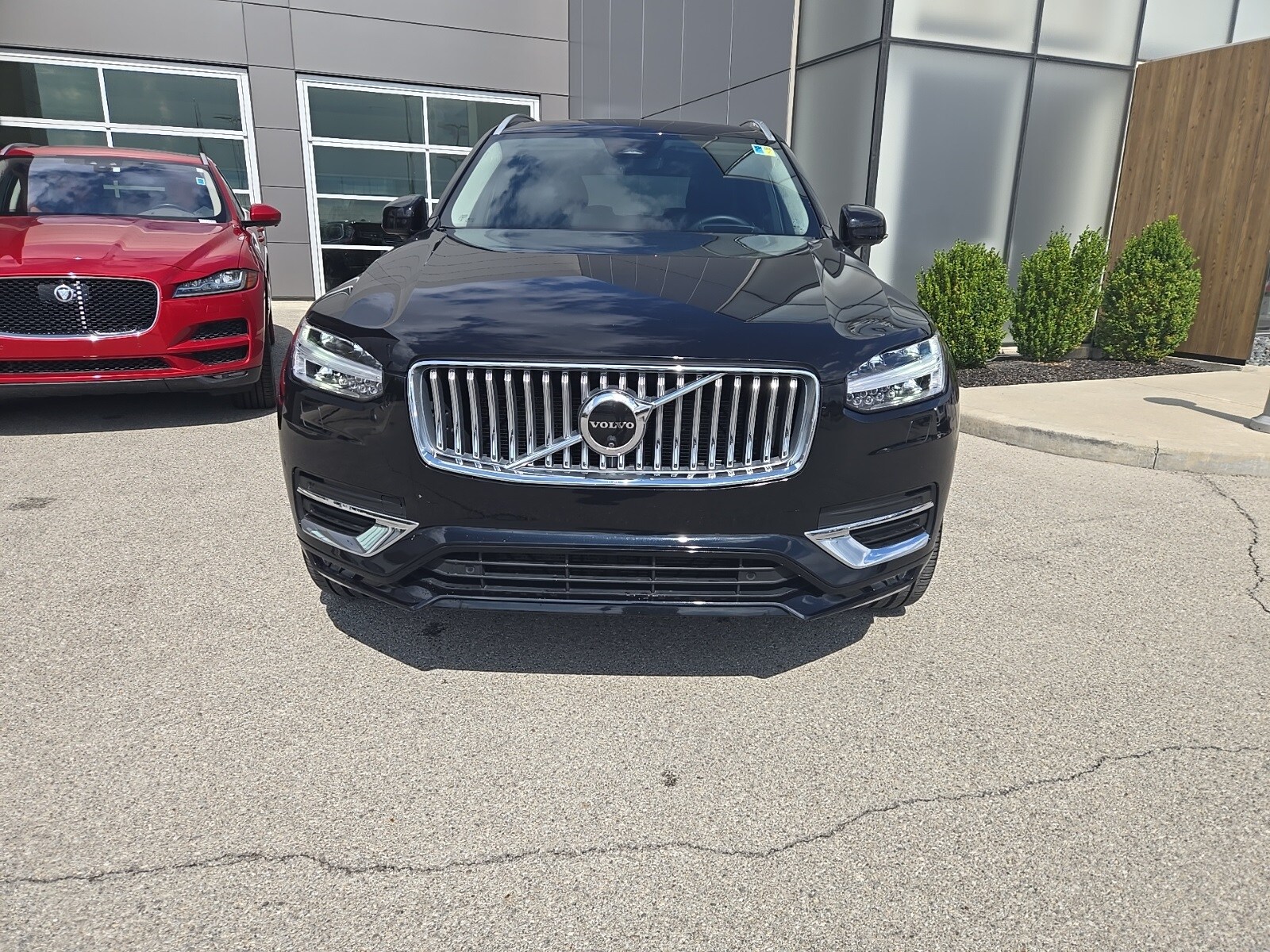 2024 Volvo XC90 Ultimate photo 2