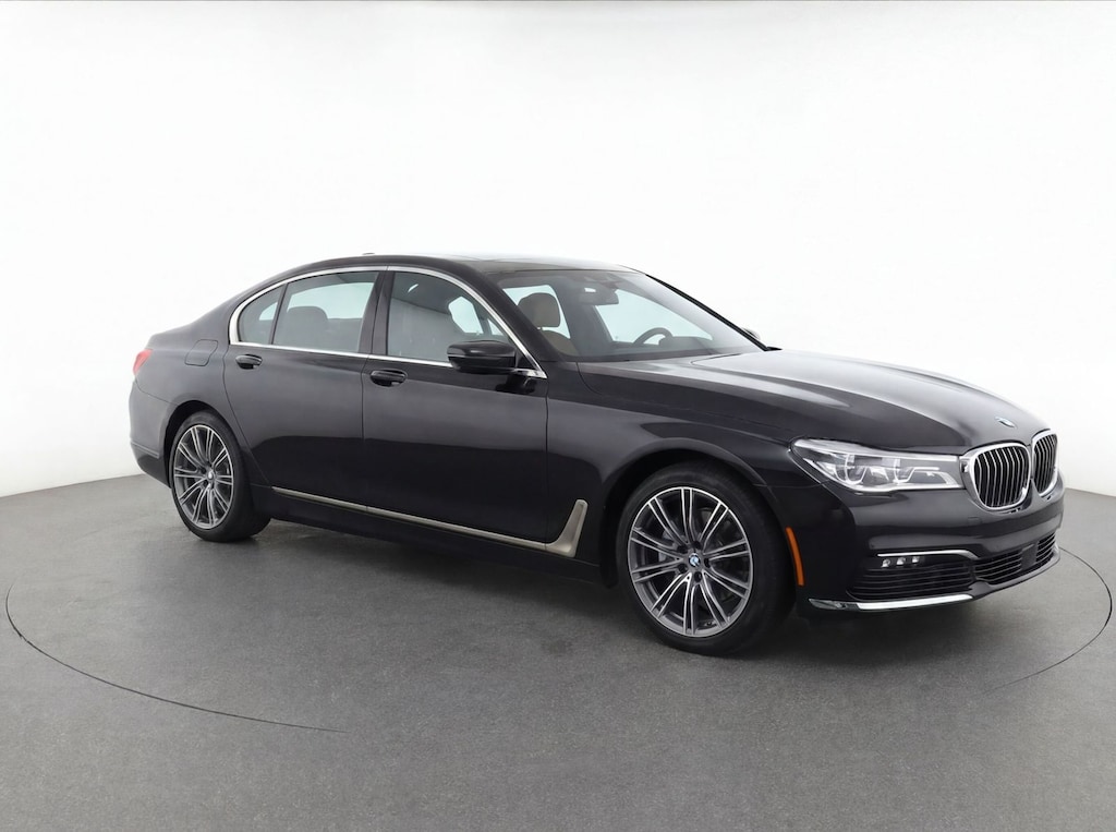 Used 2018 BMW 7 Series 750i xDrive Sedan