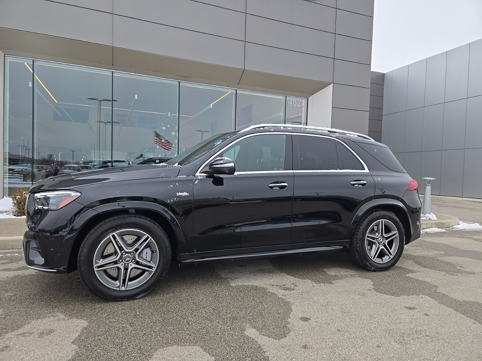 2025 Mercedes-Benz GLE AMG GLE 53's photo