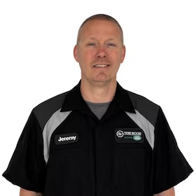 Staff member Jeremy D. from ID_e17191