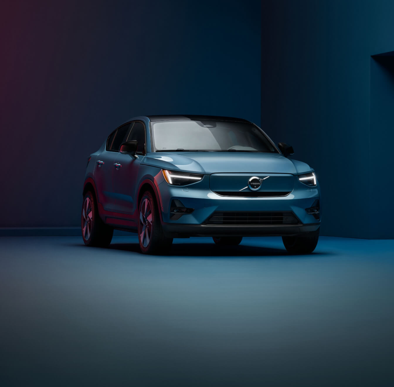 Explore the Volvo C40 Recharge Specs