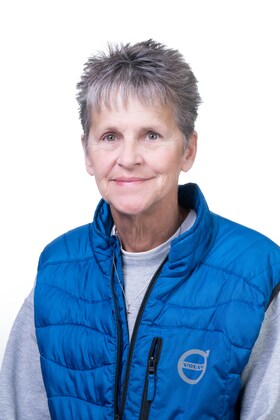 Staff member Mary Rynard from 61bc5950b93e