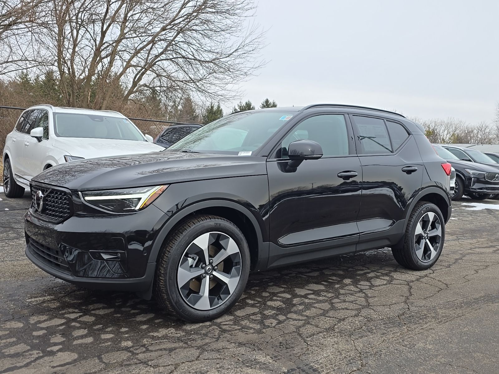 2026 Volvo XC40