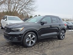 2026 Volvo XC40 B5 Plus AWD SUV