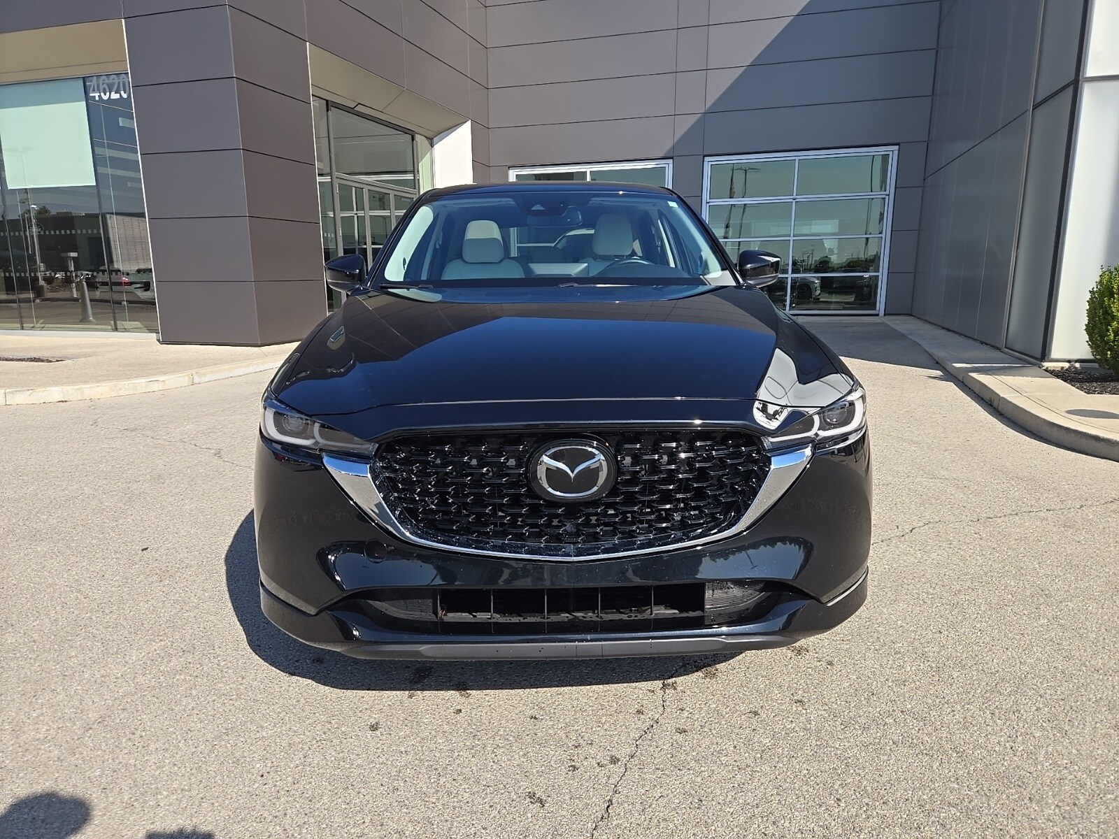 2024 Mazda CX-5 2.5 S Premium photo 3
