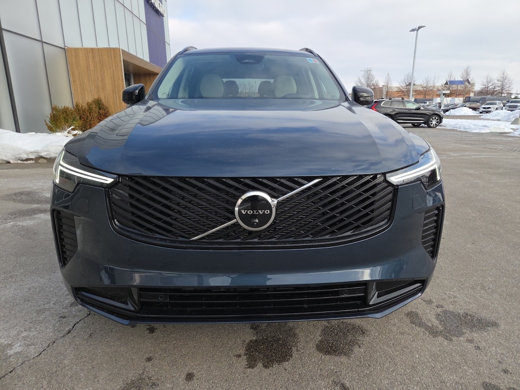 New 2026 Volvo XC90 B6 Ultra Dark Theme 6-Seater SUV