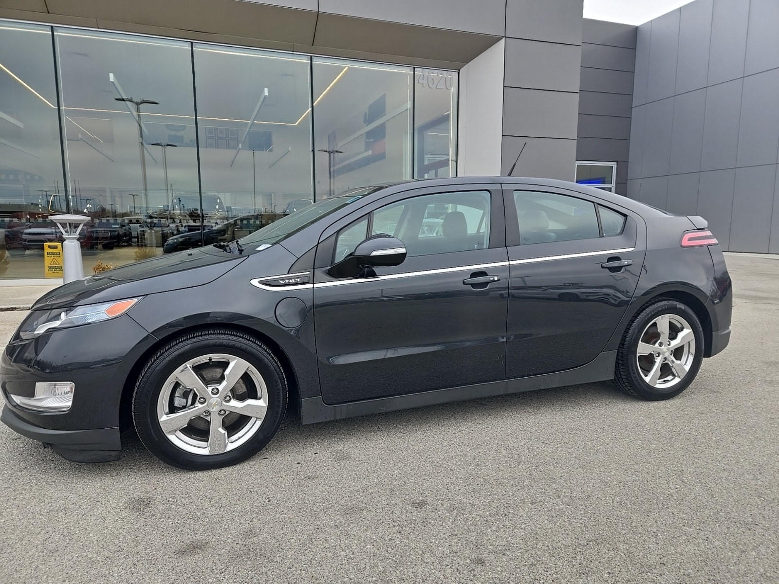 2014 Chevrolet Volt Base's photo