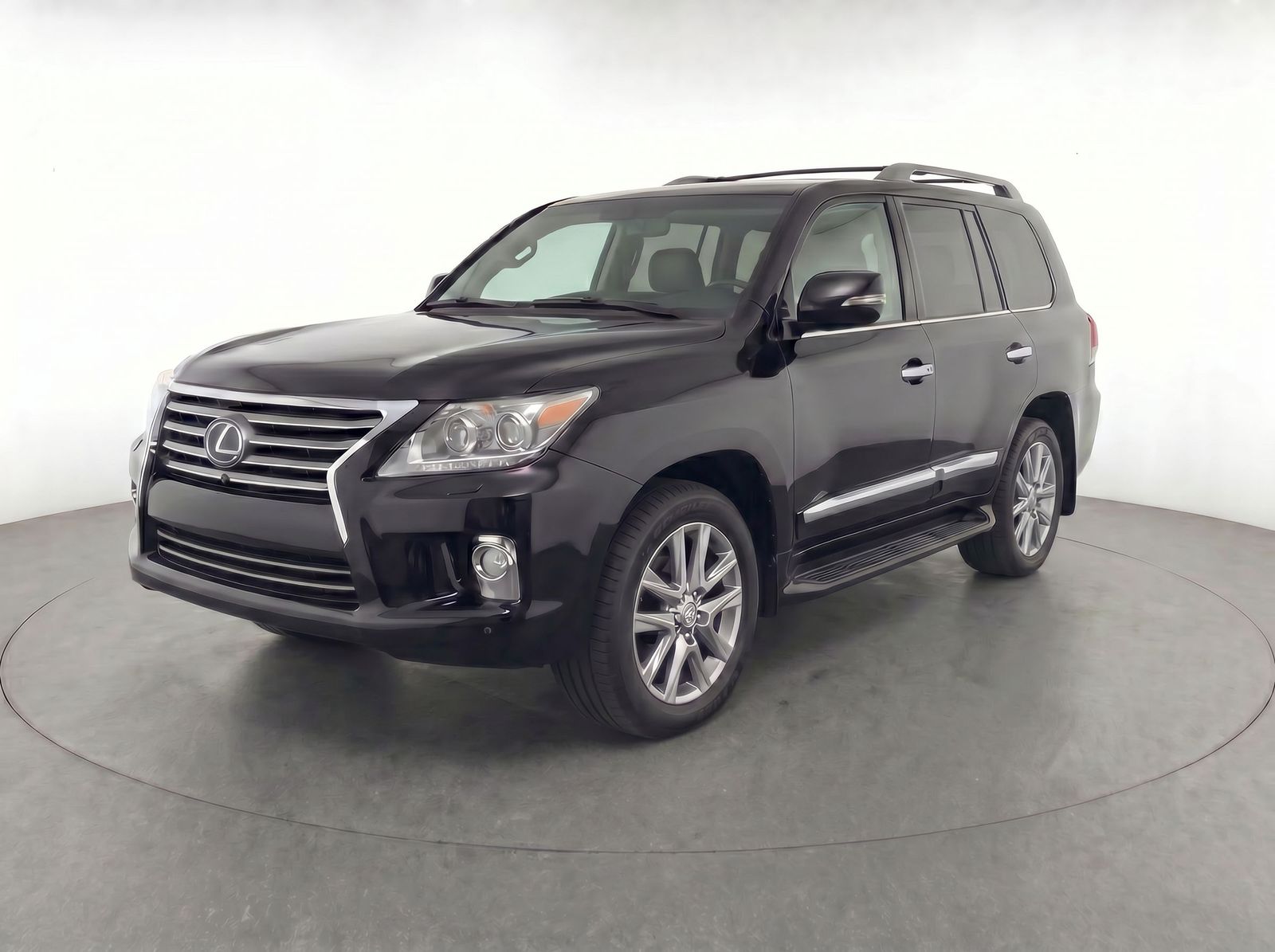 2015 Lexus LX 600 570's photo