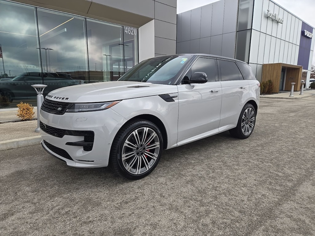 Used 2024 Land Rover Range Rover Sport Dynamic SE SUV