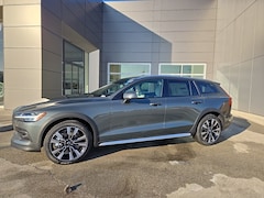 2026 Volvo V60 Cross Country B5 Ultra AWD Wagon