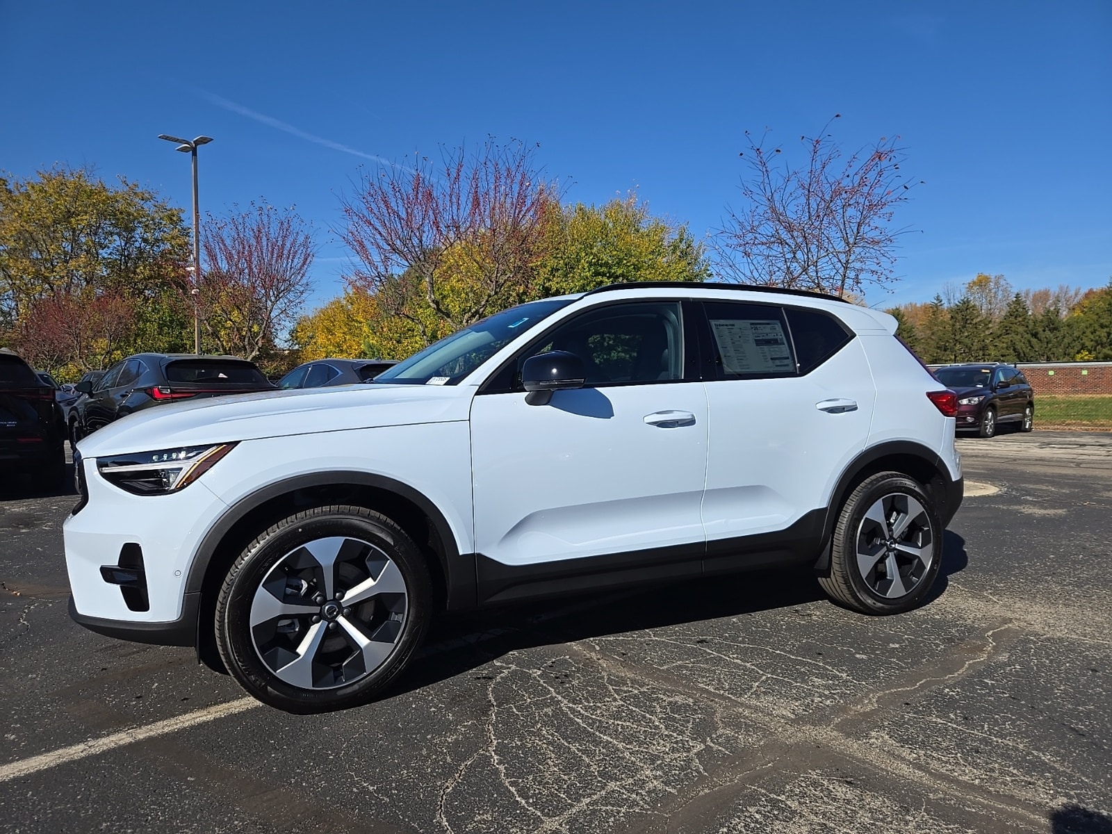 2026 Volvo XC40 Plus's photo