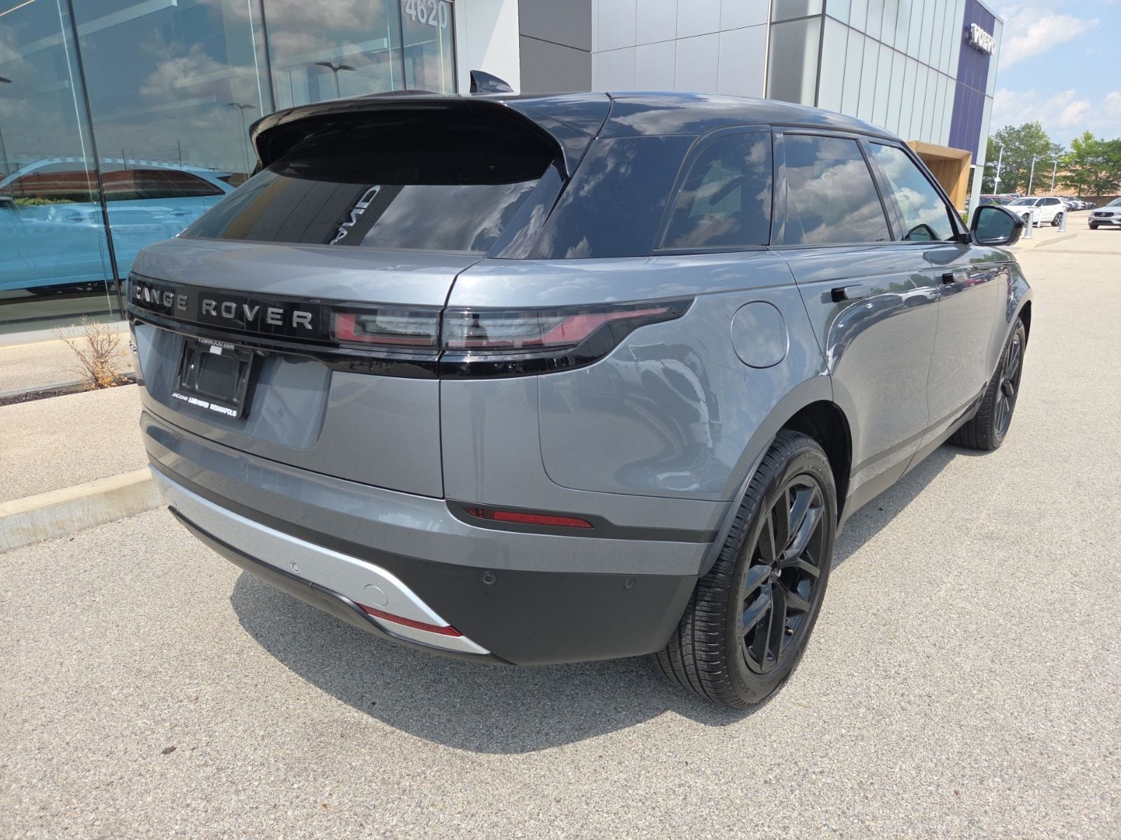 SALYJ2EX9TA819498