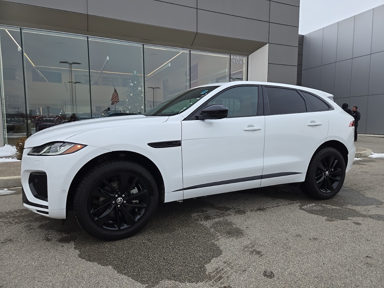 2025 Jaguar F-PACE R-Dynamic S