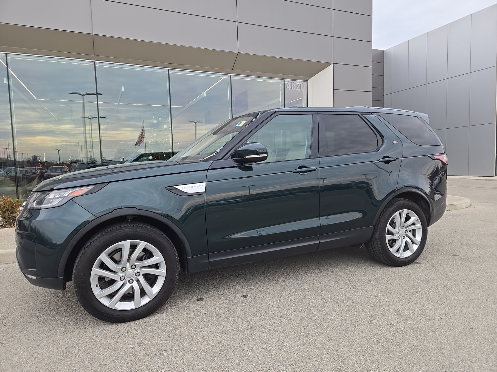 2017 Land Rover Discovery HSE