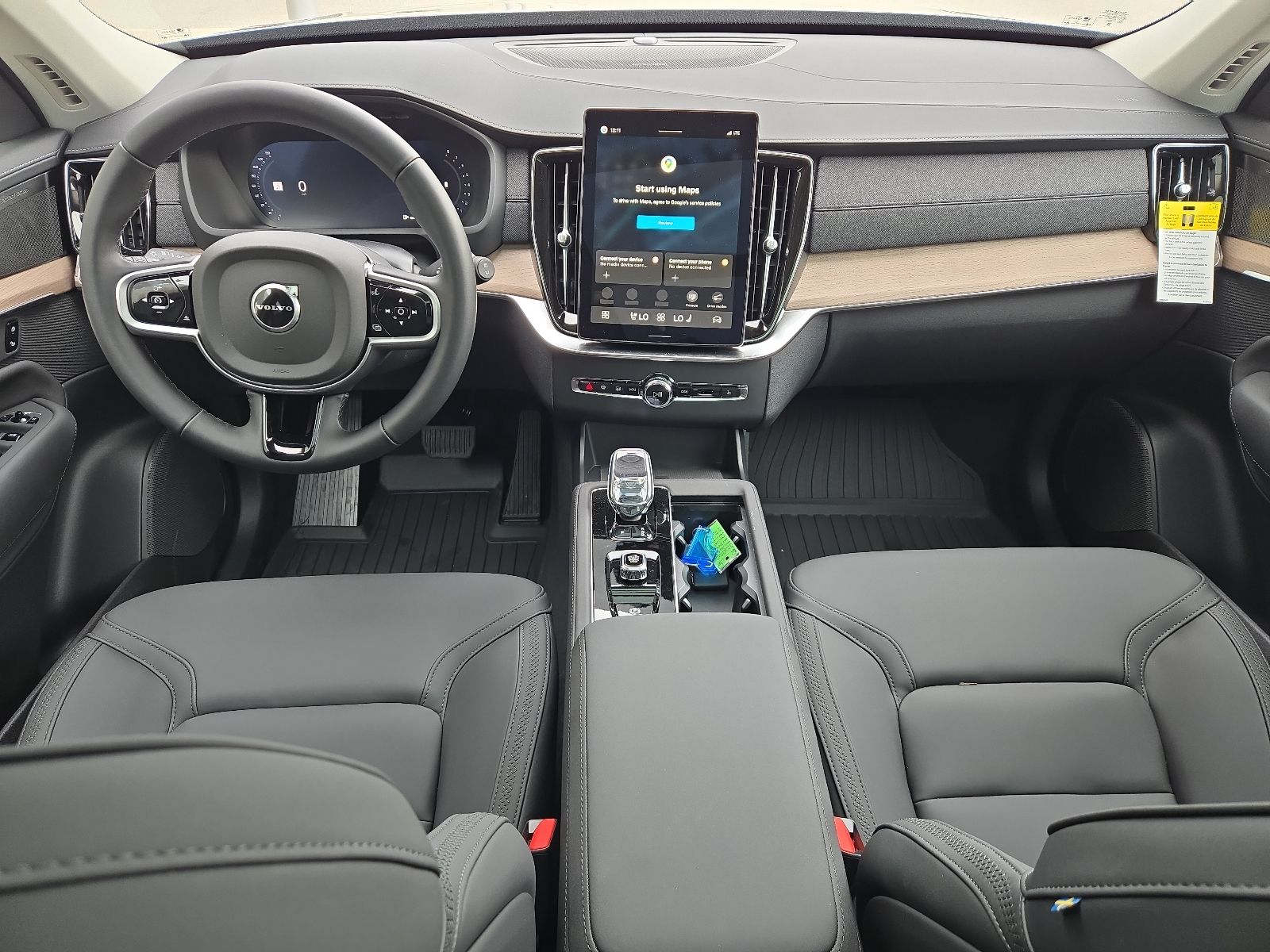 2026 Volvo XC90 Plus - Photo 37