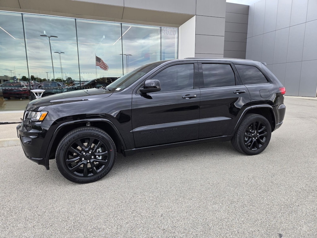 Used 2021 Jeep Grand Cherokee Laredo X SUV