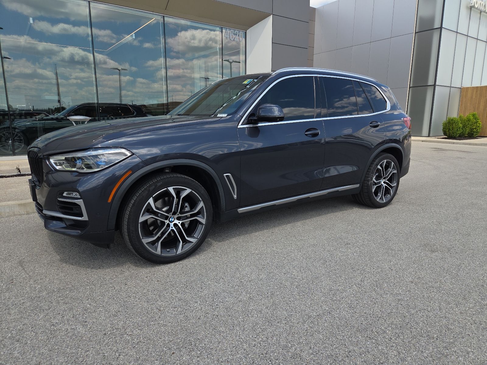 2019 BMW X5 xDrive40i's photo