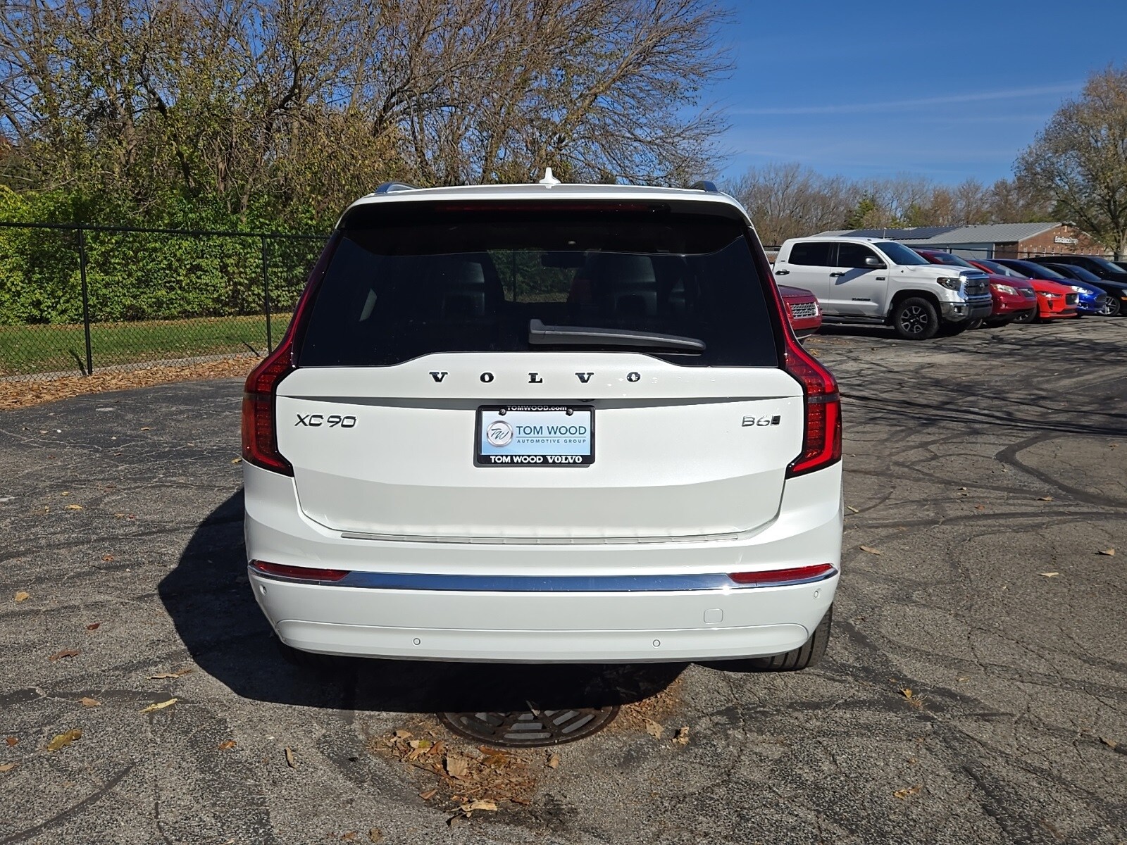 2026 Volvo XC90 Plus photo 4