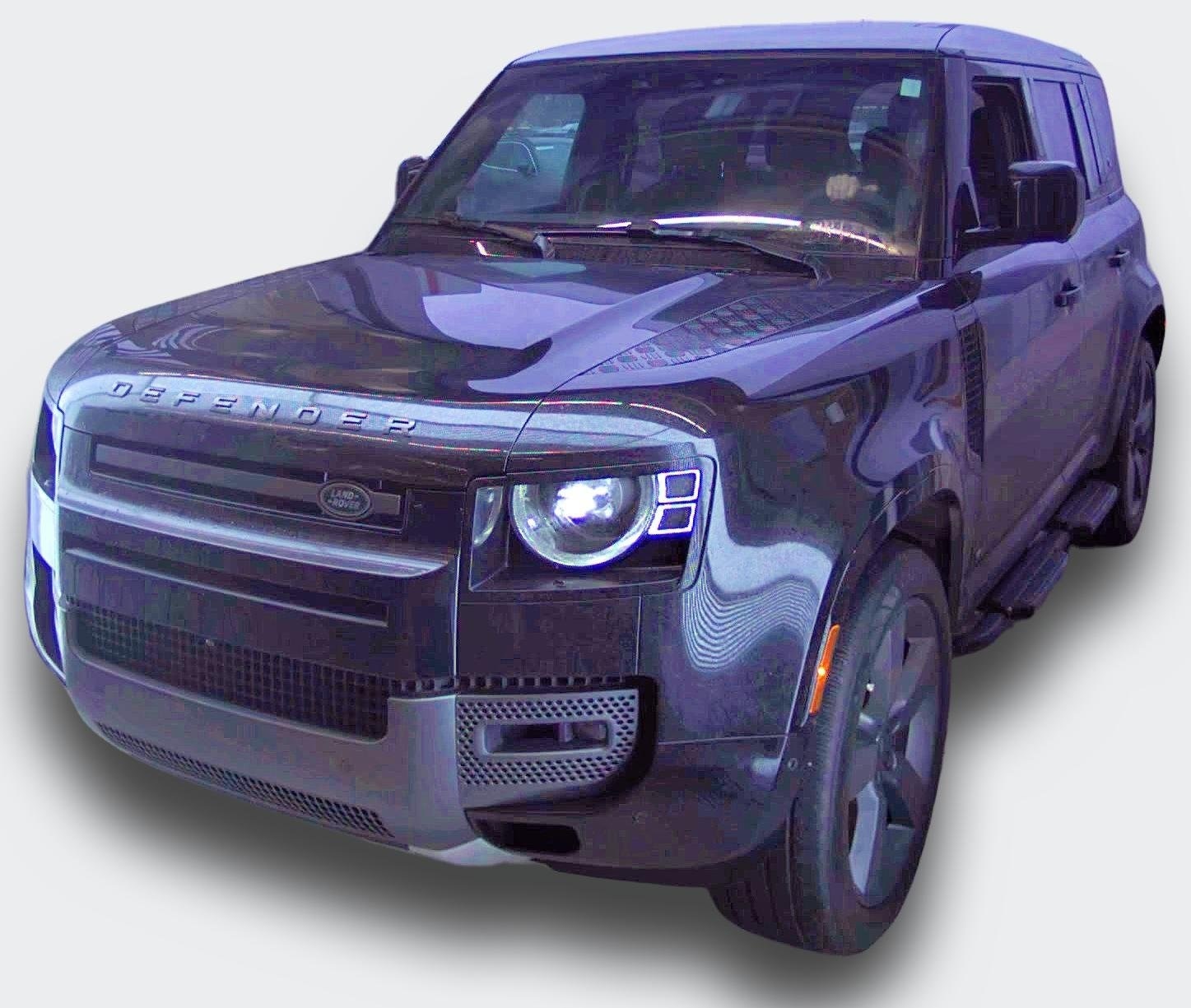 2024 Land Rover Defender V8's photo