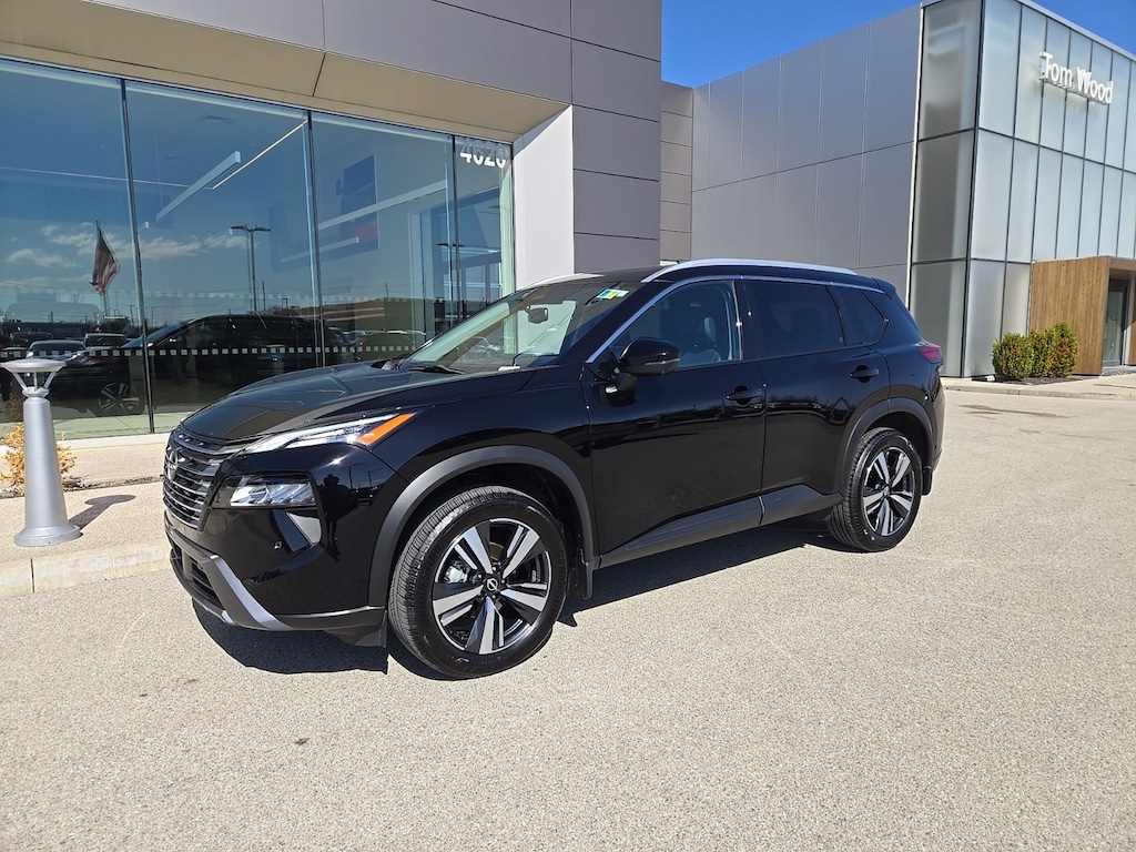 Used 2024 Nissan Rogue SL SUV