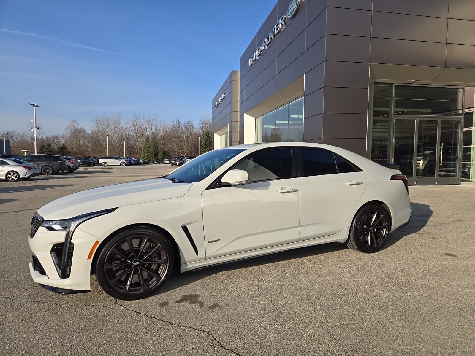 2023 Cadillac CT4 V-Series Blackwing's photo