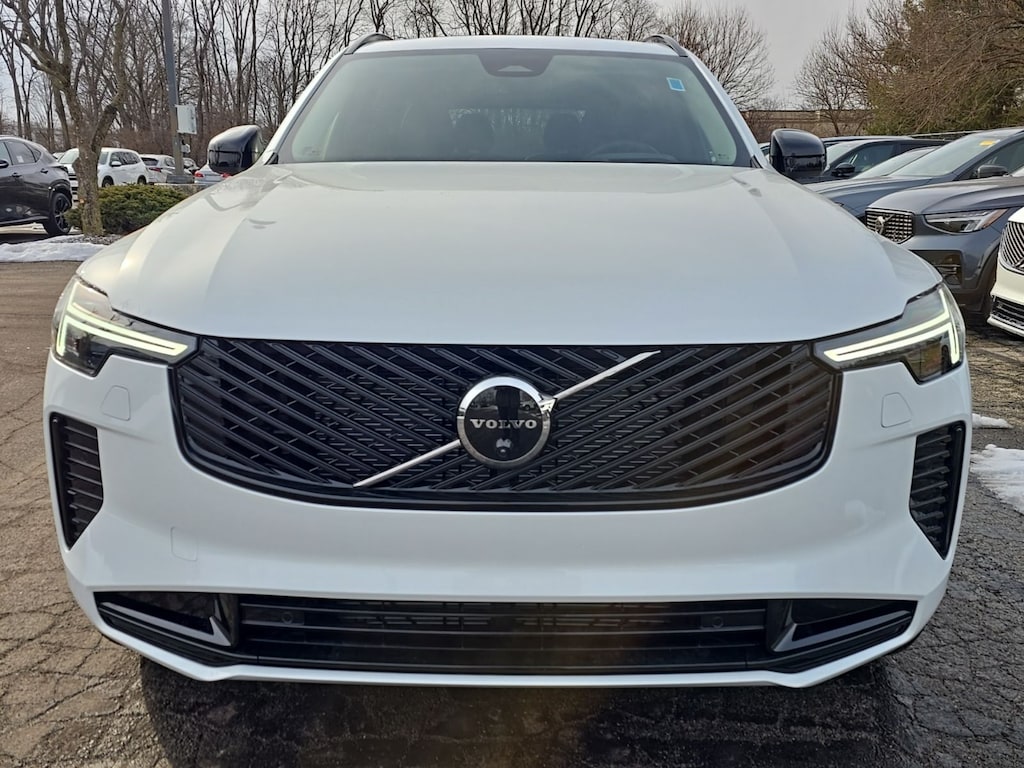 New 2026 Volvo XC90 B6 Ultra Dark Theme 6-Seater SUV