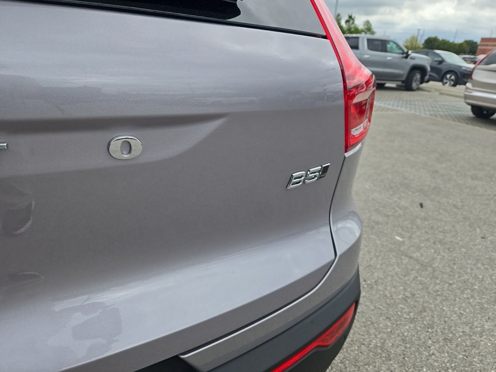 2026 Volvo XC40 Plus - Photo 14