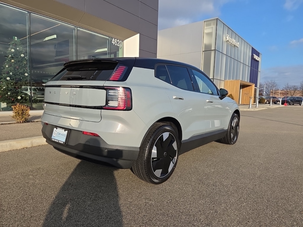 New 2026 Volvo EX30 Twin Motor Plus SUV