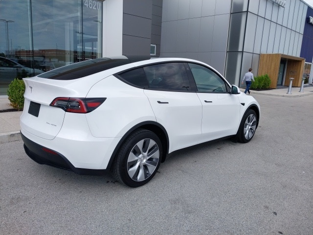 Used 2022 Tesla Model Y Long Range with VIN 7SAYGDEE1NA011883 for sale in Indianapolis, IN
