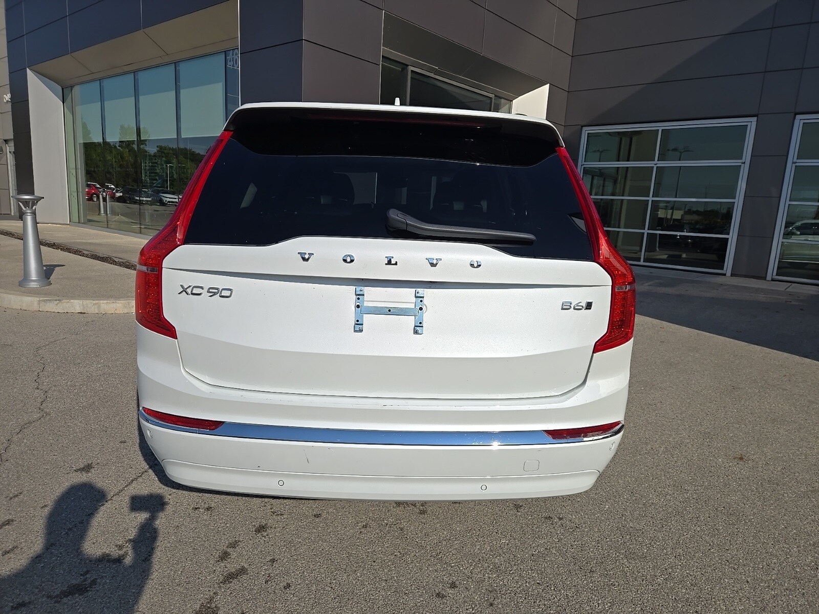 2025 Volvo XC90 Plus photo 4