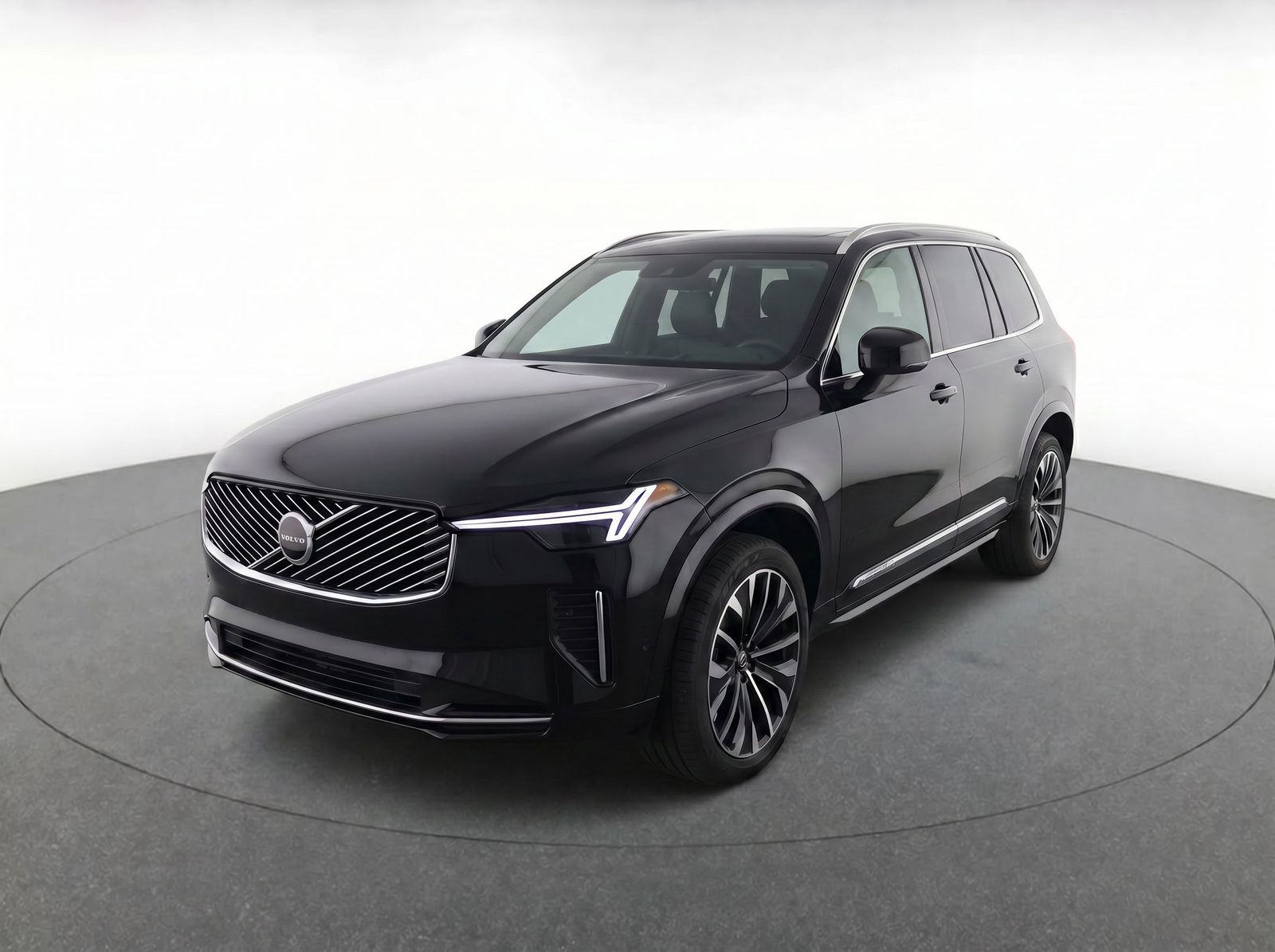 2025 Volvo XC90 B5 Plus Bright 4WD's photo