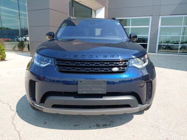 2019 Land Rover Discovery HSE photo 3