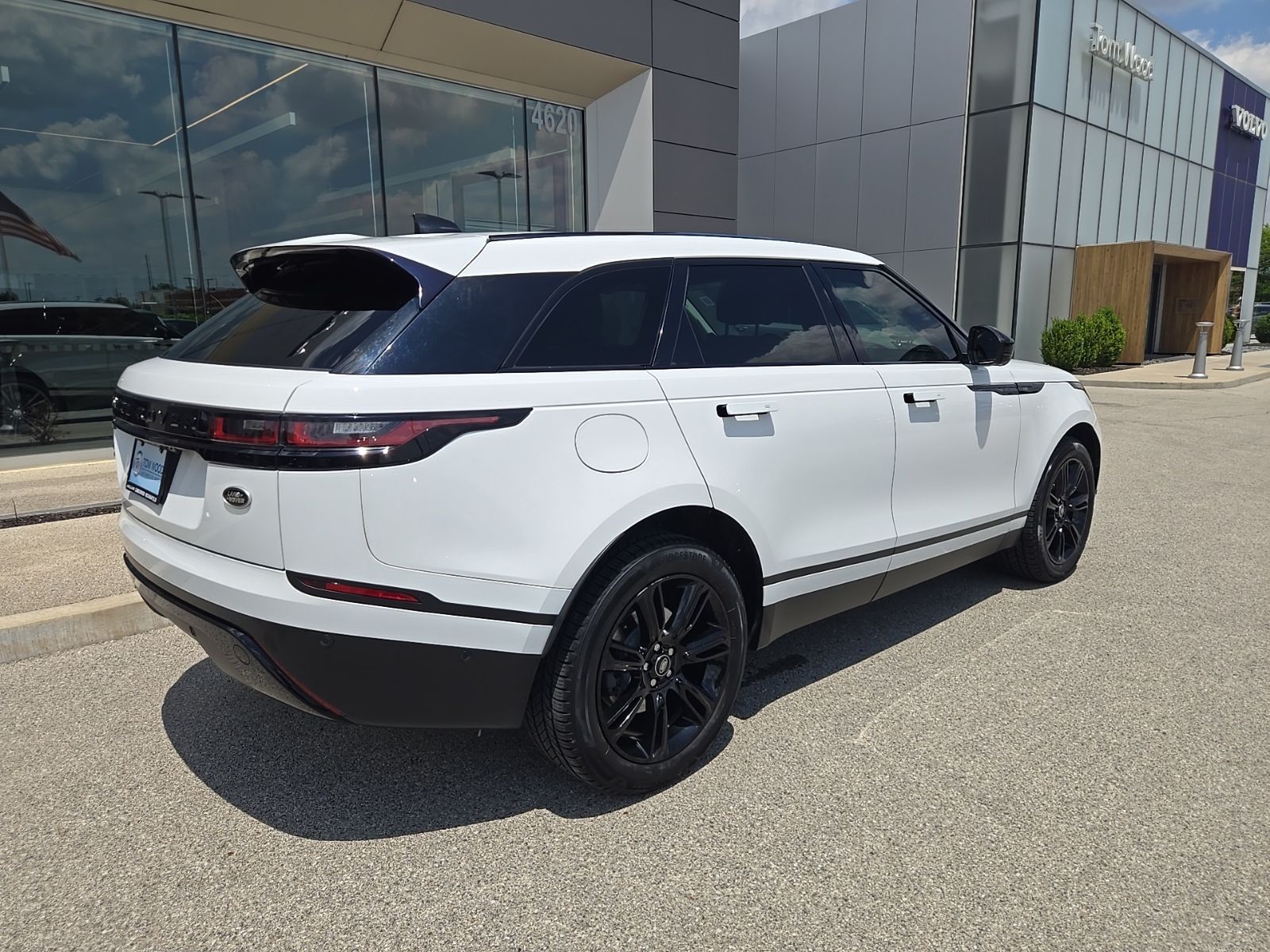 SALYJ2EX2MA313867