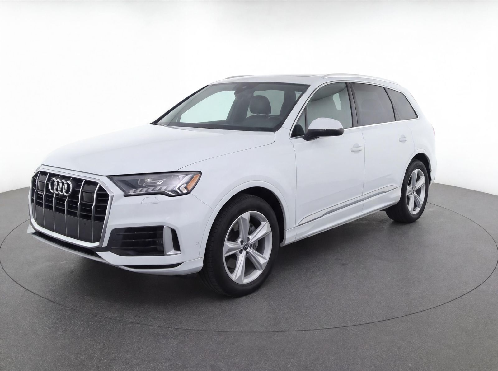 2023 Audi Q7 45 Premium Plus quattro Tiptronic's photo