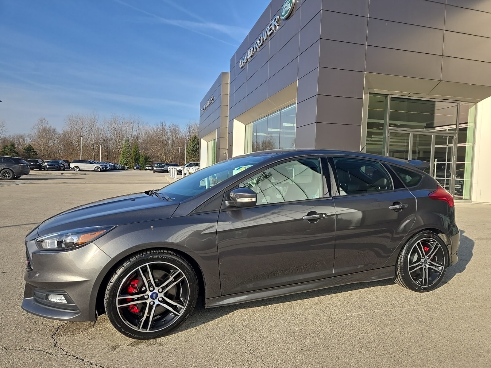 2016 Ford Focus ST's photo