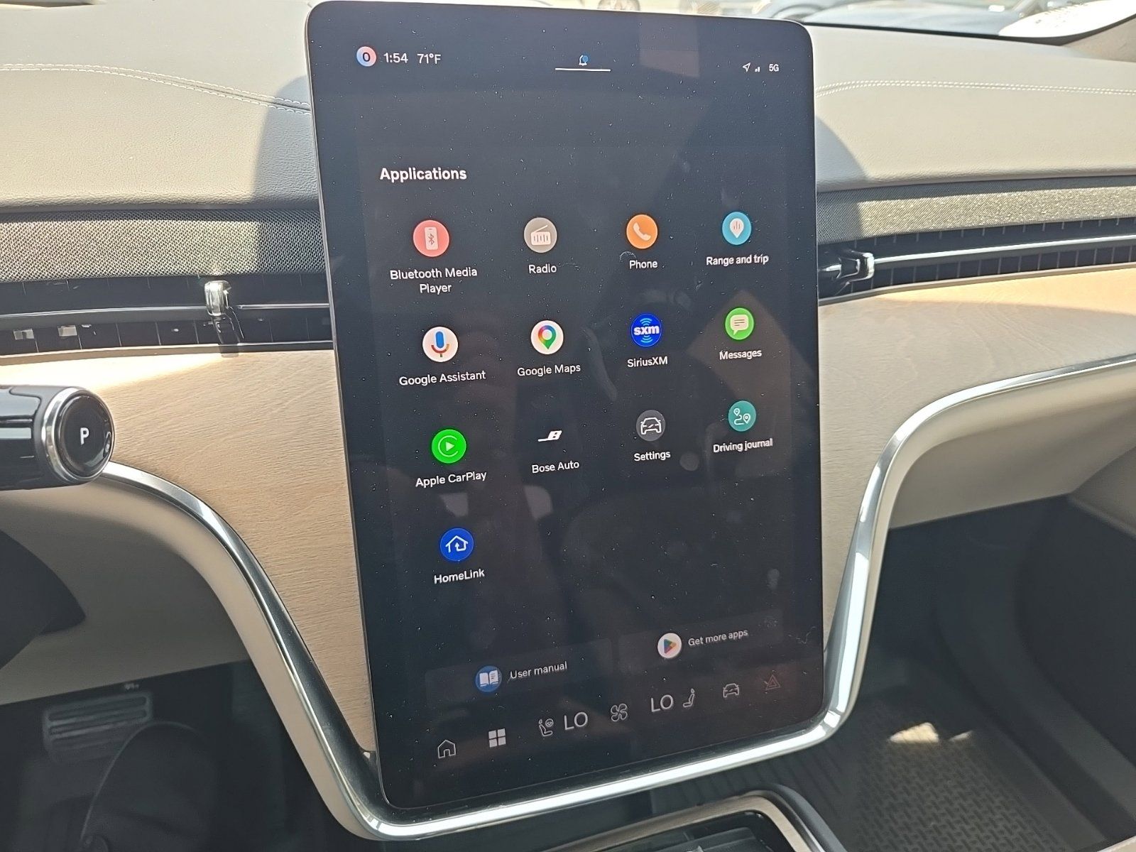 2025 Volvo EX90 Plus - Photo 51