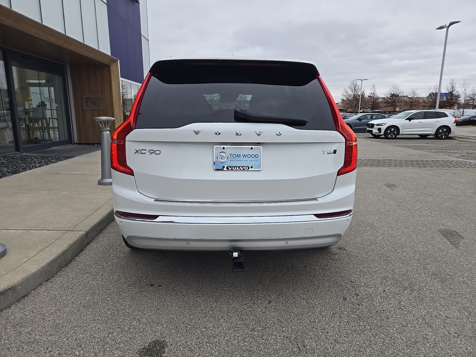 2022 Volvo XC90 T6 Inscription photo 3