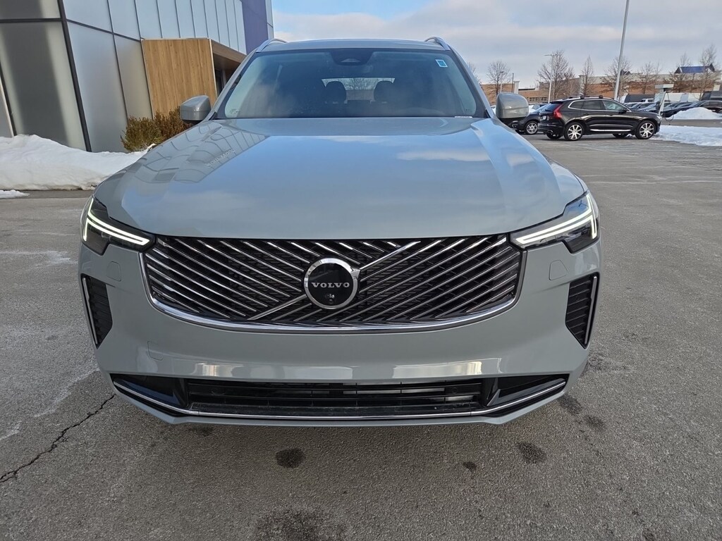 New 2026 Volvo XC90 B6 Plus 7-Seater SUV